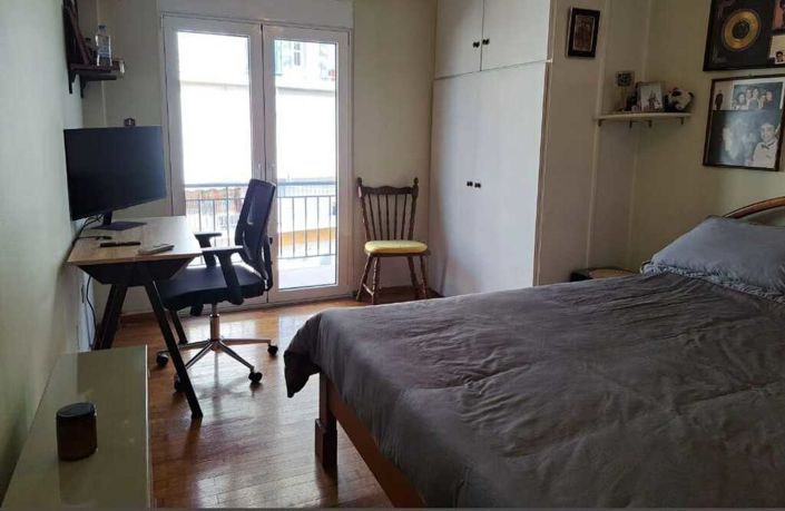 Image No.18-3 Bed Flat for sale
