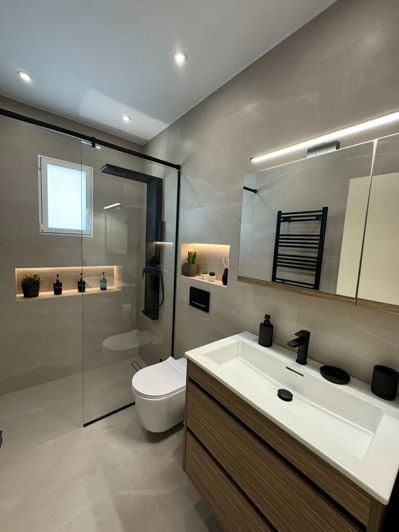 Image No.11-1 Bed Flat for sale