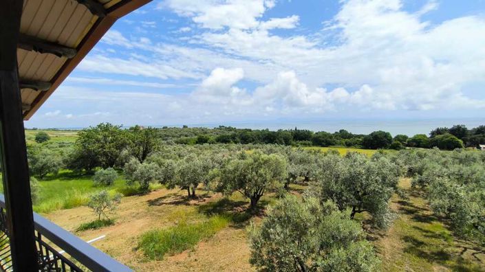 Image No.16-3 Bed Property for sale