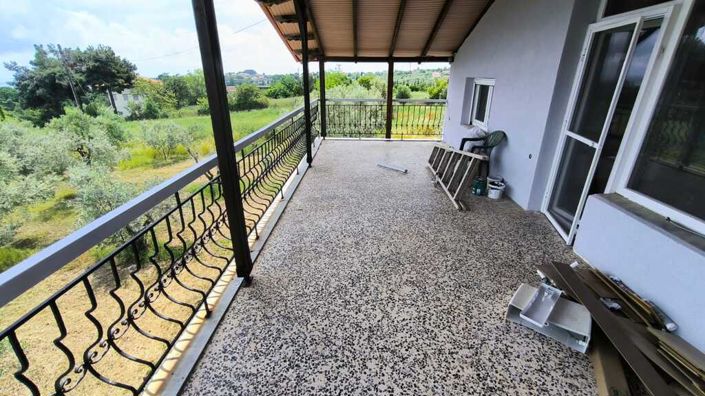 Image No.18-3 Bed Property for sale