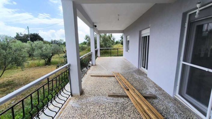 Image No.23-3 Bed Property for sale