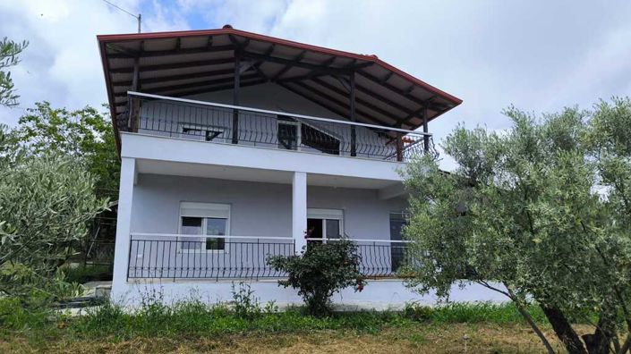 Image No.26-3 Bed Property for sale