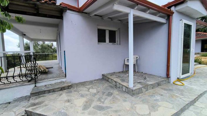 Image No.30-3 Bed Property for sale