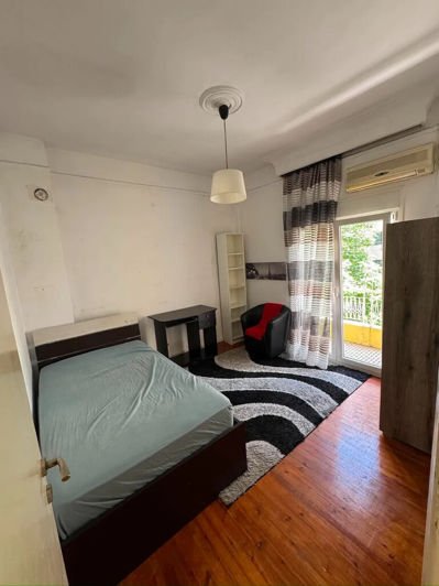 Image No.10-2 Bed Flat for sale