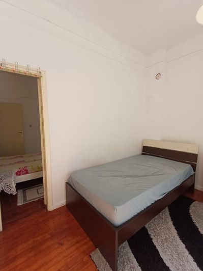 Image No.13-2 Bed Flat for sale