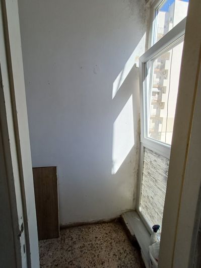 Image No.28-2 Bed Flat for sale