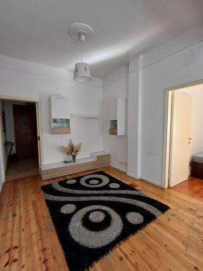Image No.8-2 Bed Flat for sale