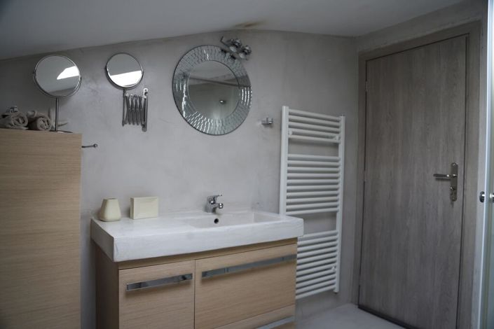 Image No.22-3 Bed Maisonette for sale