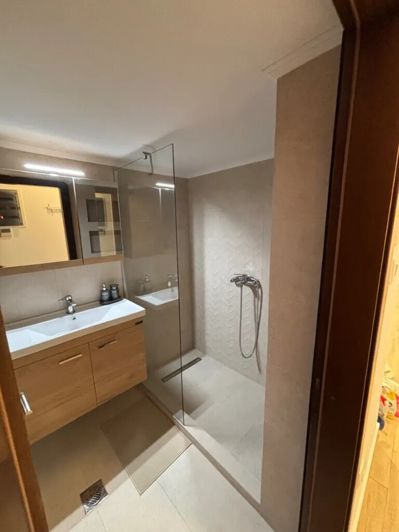 Image No.14-3 Bed Flat for sale