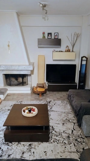 Image No.3-2 Bed Flat for sale