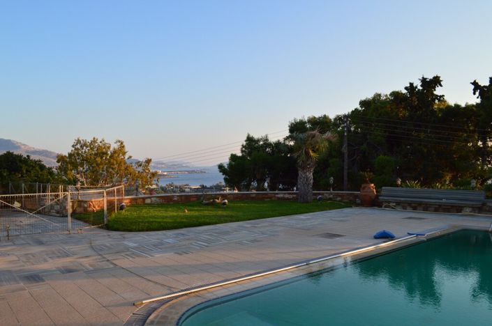 Image No.2-Villa for sale