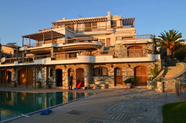 Image No.6-Villa for sale