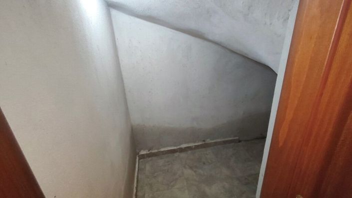 Image No.7-4 Bed Maisonette for sale