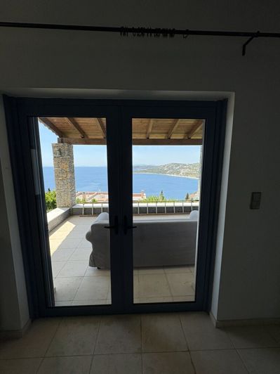 Image No.3-4 Bed Villa for sale