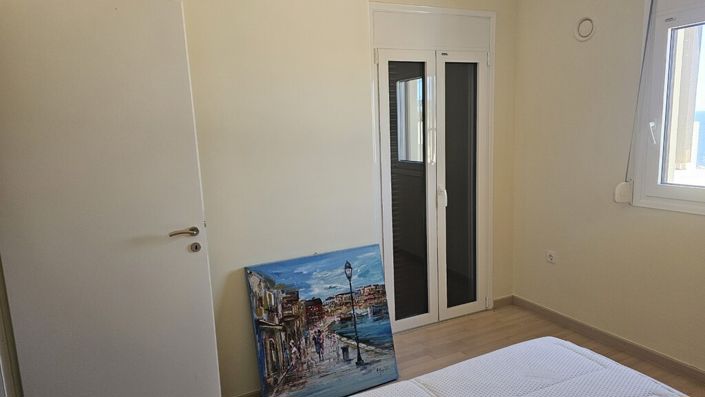 Image No.9-2 Bed Flat for sale