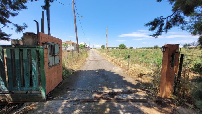 Image No.19-3 Bed Property for sale