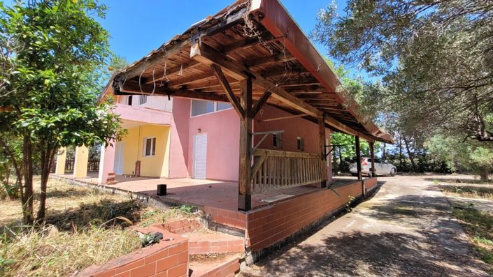 Image No.24-3 Bed Property for sale