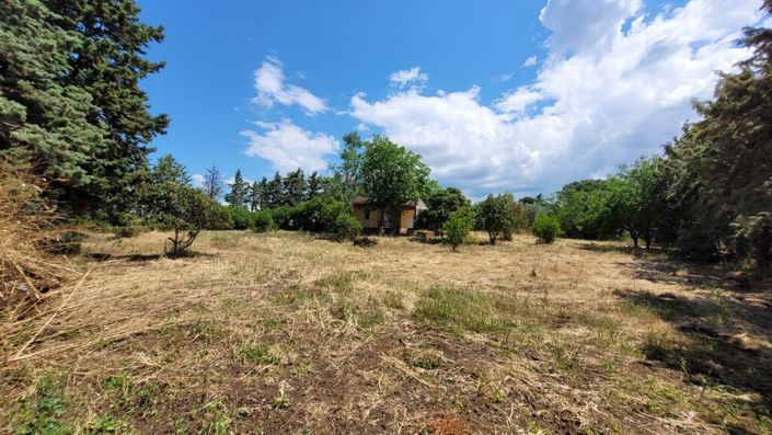 Image No.27-3 Bed Property for sale