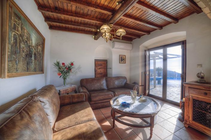 Image No.10-4 Bed Villa for sale