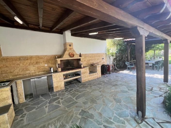 Image No.24-Propriété de 4 chambres à vendre à Halkidiki