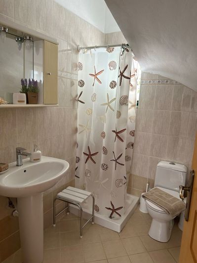 Image No.11-2 Bed Maisonette for sale