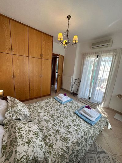 Image No.12-2 Bed Maisonette for sale