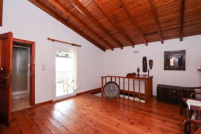 Image No.16-Propriété de 4 chambres à vendre à Halkidiki