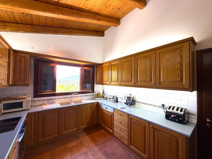 Image No.17-6 Bed Villa for sale