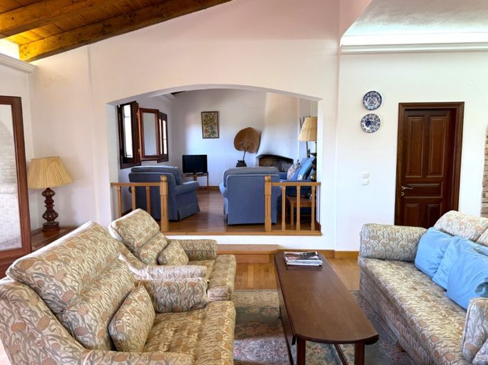 Image No.26-6 Bed Villa for sale