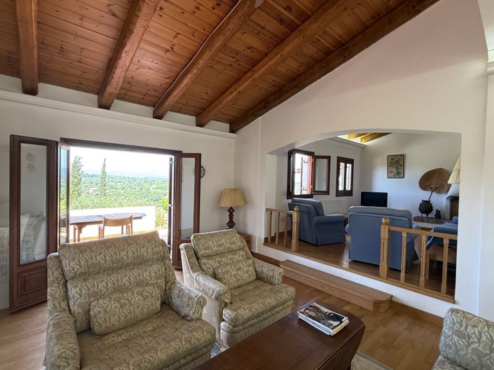 Image No.27-6 Bed Villa for sale