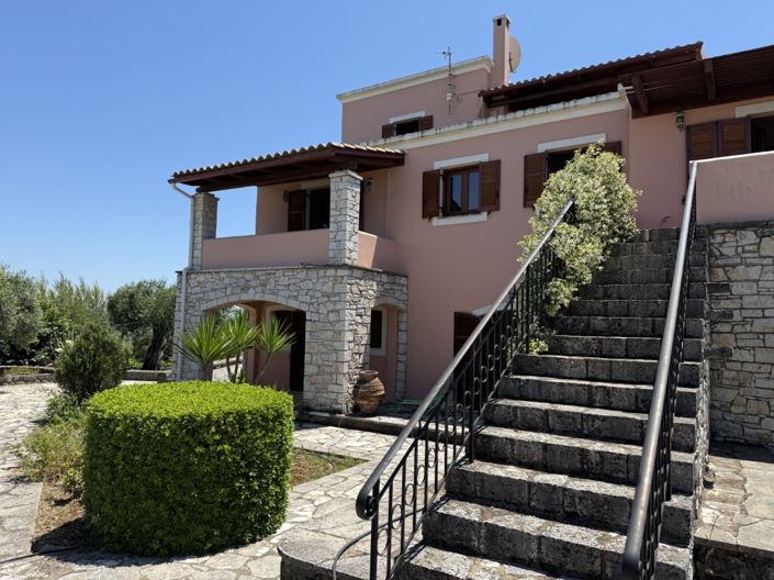 Image No.3-6 Bed Villa for sale