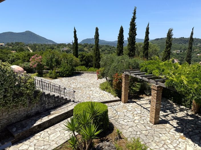 Image No.5-6 Bed Villa for sale