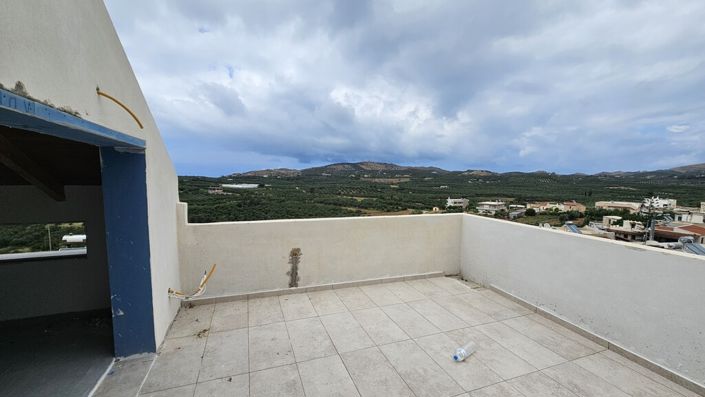 Image No.10-4 Bed Maisonette for sale