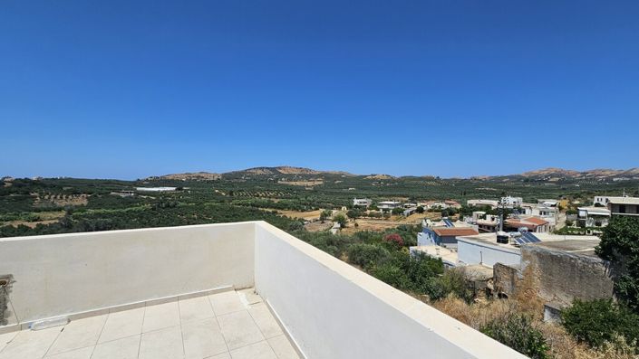 Image No.22-4 Bed Maisonette for sale