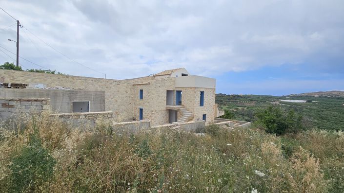 Image No.2-4 Bed Maisonette for sale