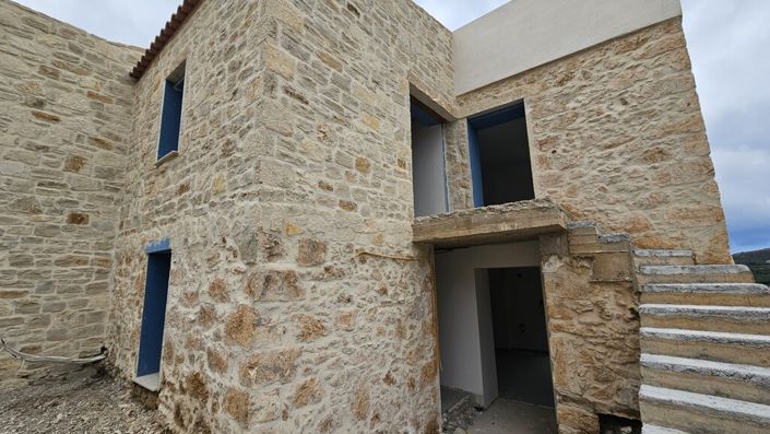 Image No.20-4 Bed Maisonette for sale