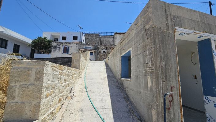 Image No.25-4 Bed Maisonette for sale