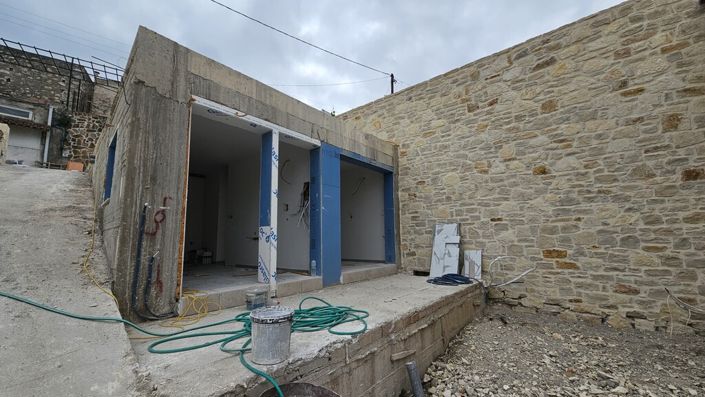 Image No.24-4 Bed Maisonette for sale