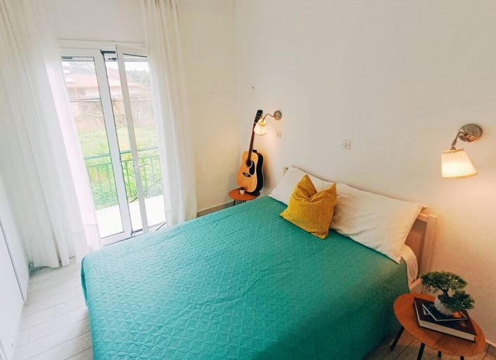 Image No.11-2 Bed Flat for sale