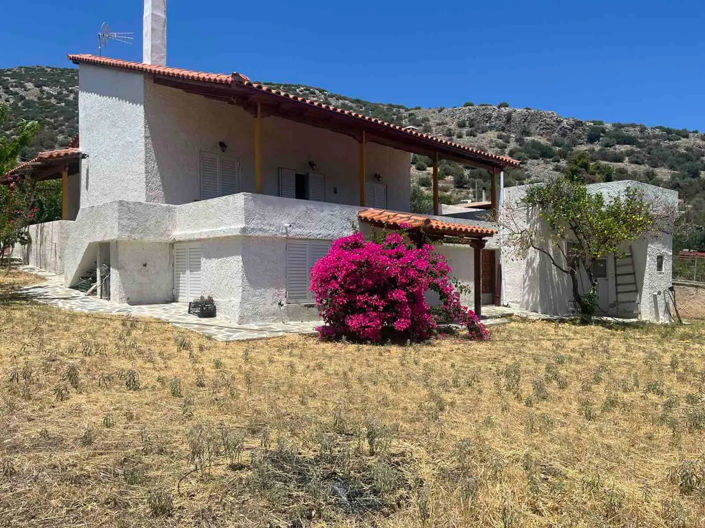 Image No.13-5 Bed Property for sale