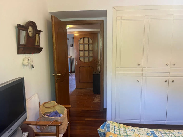 Image No.19-5 Bed Property for sale
