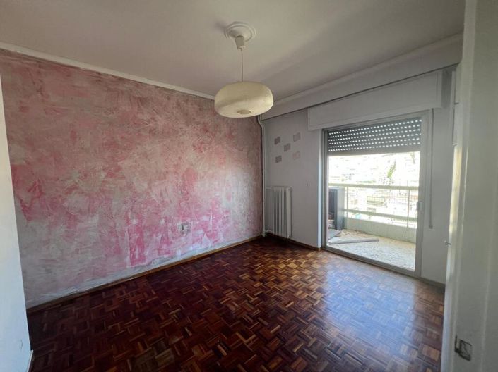 Image No.13-1 Bed Flat for sale
