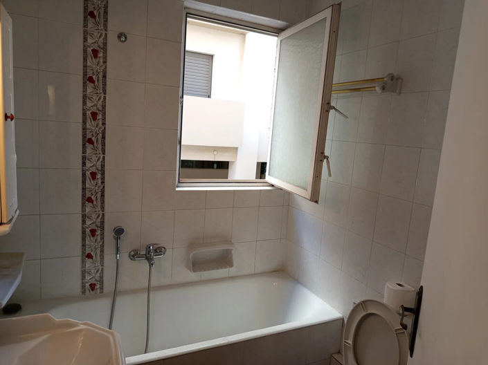 Image No.17-3 Bed Flat for sale