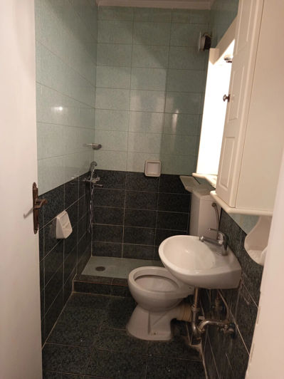 Image No.18-3 Bed Flat for sale