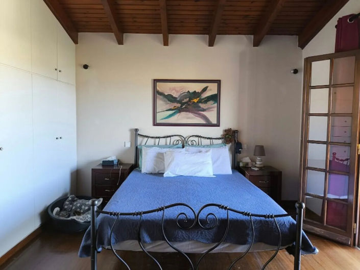 Image No.26-3 Bed Property for sale
