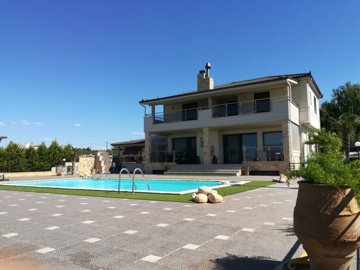 Photo 1 - Villa 420 m² in Central Macedonia