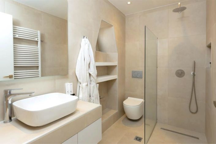 Image No.17-3 Bed Flat for sale