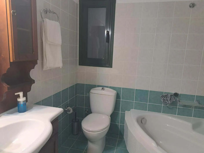 Image No.18-3 Bed Maisonette for sale