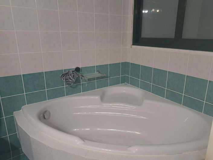 Image No.20-3 Bed Maisonette for sale