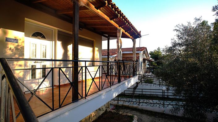 Image No.16-13 Bed Villa for sale
